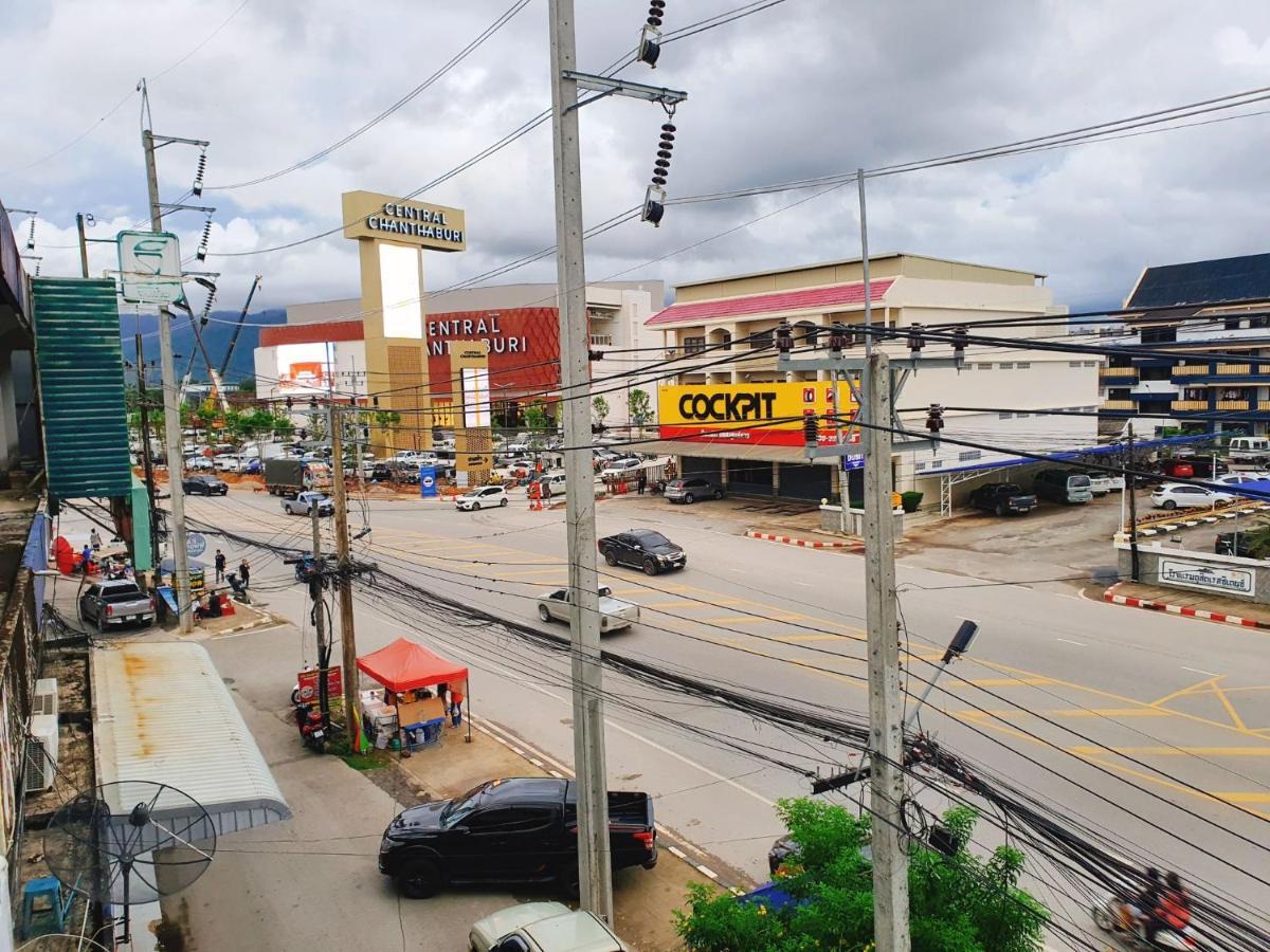 Phakdee Place Chanthaburi Exterior foto
